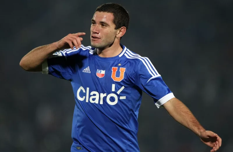 Azules por el Mundo: Eugenio Mena