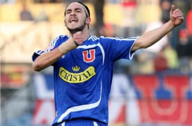 Mauricio Pinilla no podrá vestirse de Azul