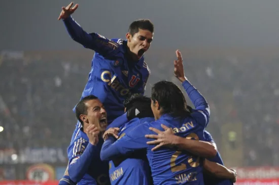 La “U” venció a Cobresal en el estreno de Lasarte