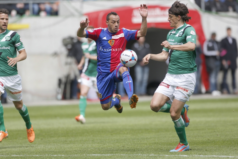 Azules por el Mundo: Grupos definidos en la Champions League