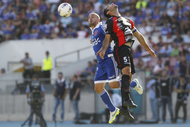 [Fotos] Dolorosa caída del campeón