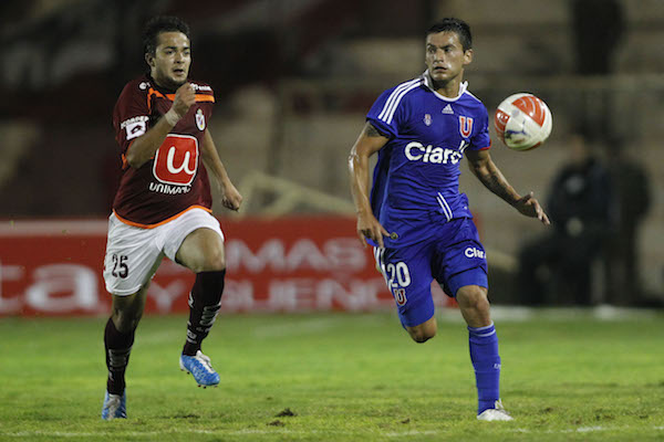 [Azules por el mundo] Charles Aránguiz volvería a vestir de azul