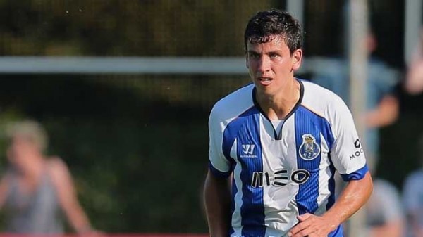 [Azules por el mundo] Lichnovsky disputará final con el Porto