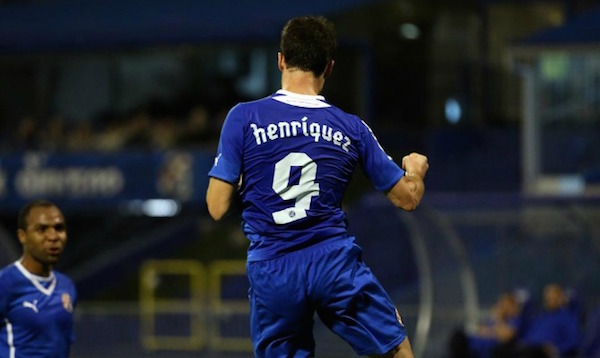 [Azules por el mundo] No para: Ángelo Henríquez levantó otra copa