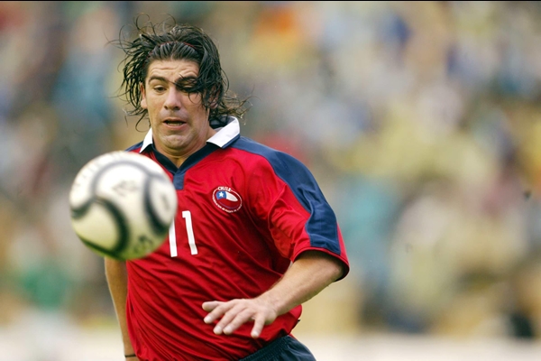 Un Azul es el máximo goleador de Chile ante Colombia