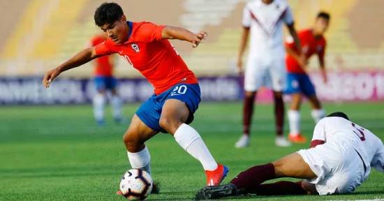Luis Rojas, el joven talento azul que se consolida como figura de La Roja Sub 17