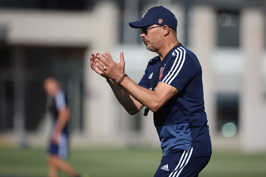 Alfredo Arias: “Con los años la pasión ha ido aumentando, cada día me gusta más dirigir”