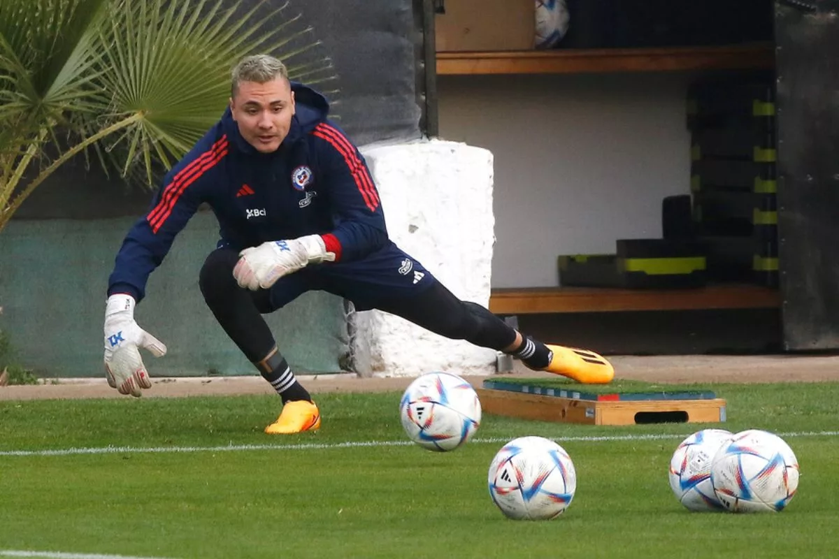 Tendrá que tomar una decisión: La gran duda que inquieta a Mauricio Pellegrino de cara al Superclásico