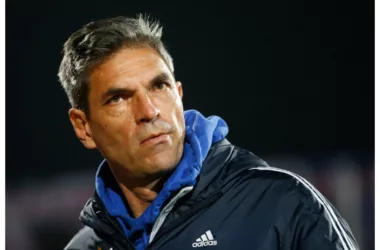 Pellegrino con insomnio: las piezas que debe hacer calzar para el Superclásico