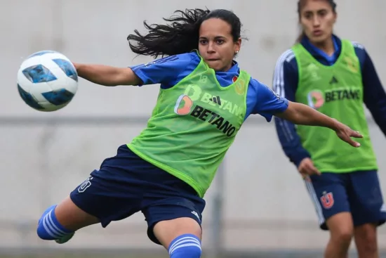 Misión Colombia: La U femenina jugó su primer amistoso pensando en Copa Libertadores