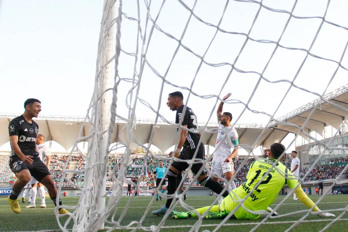 Insuperable: Joaquín Larrivey suma más goles en la U que los delanteros que llegaron a reemplazarlo