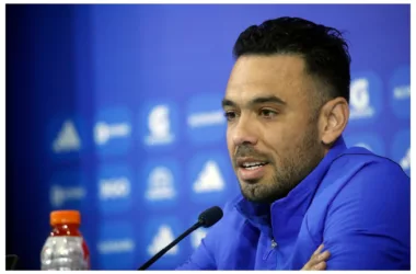 Otro de la U en Pinto Durán: Nery Domínguez llegó a la concentración de la Selección a saludar a su gran amigo