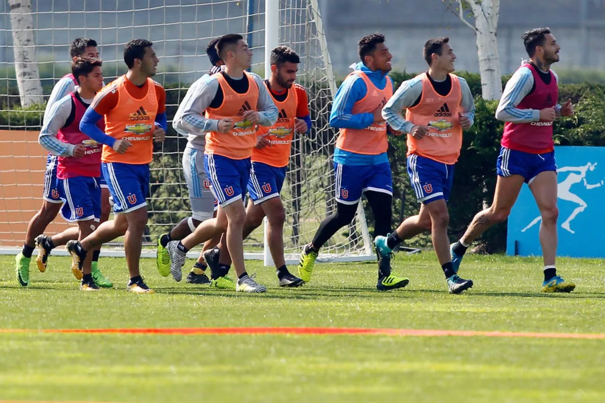 Tuvo dos pasos y anotó en una final: El especial reencuentro de jugador de Copiapó con Universidad de Chile