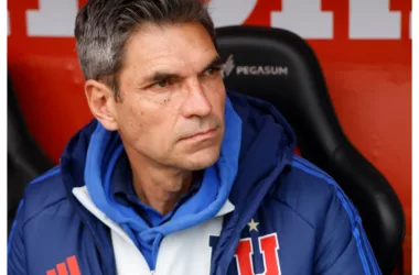 Único "ganador": Pellegrino se mantendrá en la banca de la U tras el Superclásico