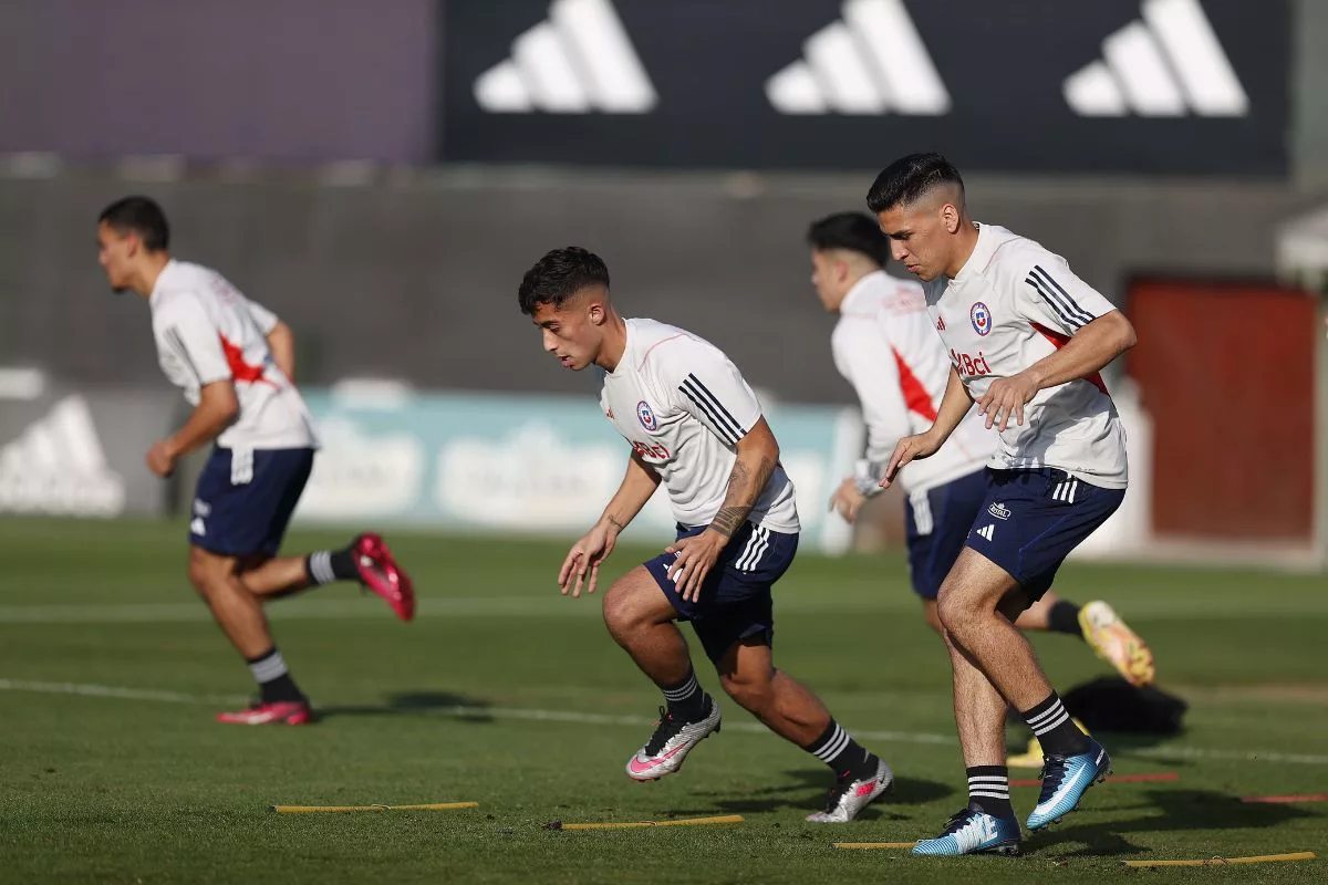 ¿Viajará a Uruguay? Eduardo Berrizo tendría a joven volante azul en mente para el inicio de las Eliminatorias