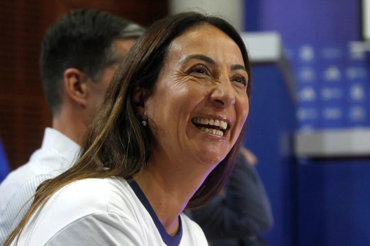 Salió a responder: Ministro Pizarro dejó claro prioridades del Estadio Nacional tras los dichos de Cecilia Pérez