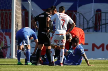 Médicos versus la U: La millonaria demanda laboral que enfrenta Universidad de Chile no tiene arreglo hasta ahora