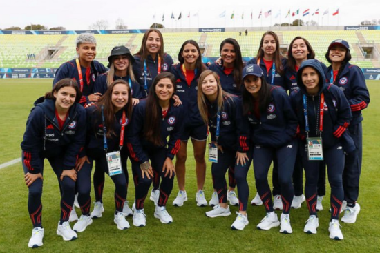 Esta es la formación de Luis Mena para el debut de la Roja Femenina en los Juegos Panamericanos