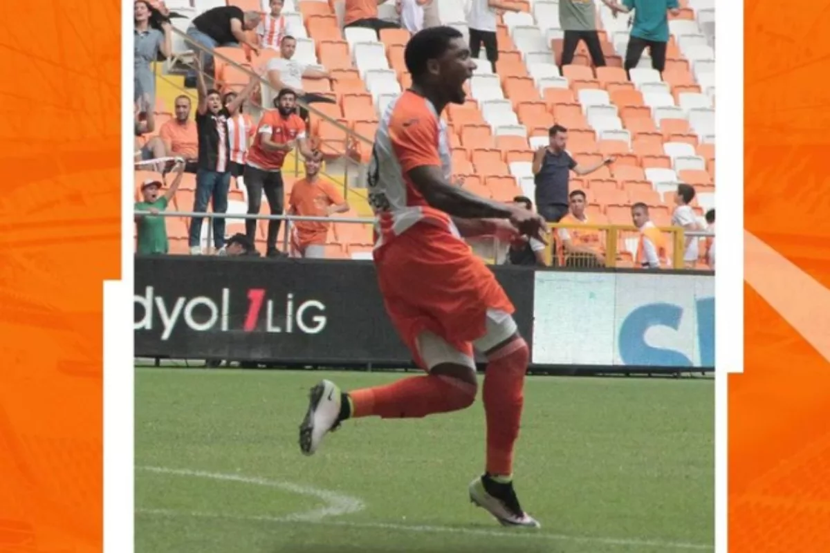 Telenovela turca: Junior Fernandes y Mario Balotelli se disputan idolatría en la ciudad de Turquía donde ambos juegan