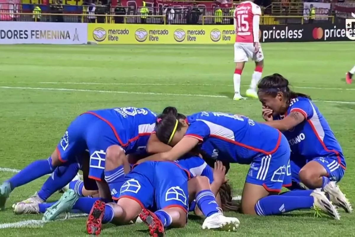 La U en Copa Libertadores: "Me hiciste llorar de felicidad", el mensaje con el que compañera agradeció a Rebeca Fernández