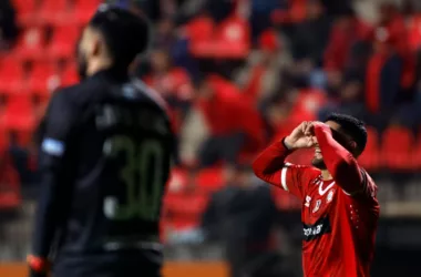 Pellegrino lo pidió: Jugador que descartó la U le marca doblete al finalista de Copa Libertadores y es goleador en Argentina