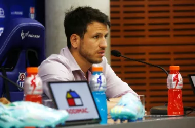 ¿Otro candidato? Entrenador de moda del fútbol argentino llama la atención de Universidad de Chile: "Gusta en la Secretaría Técnica"