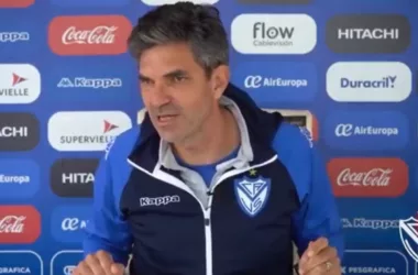 Hinchas de Vélez hacen viral opinión de Mauricio Pellegrino sobre las Sociedades Anónimas Deportivas: "El club es de la gente y los hinchas"