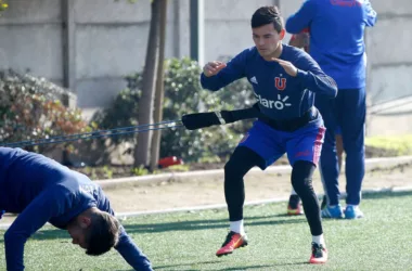 No pierden la fe: Dan fecha tentativa de un posible retorno de Charles Aránguiz a la U