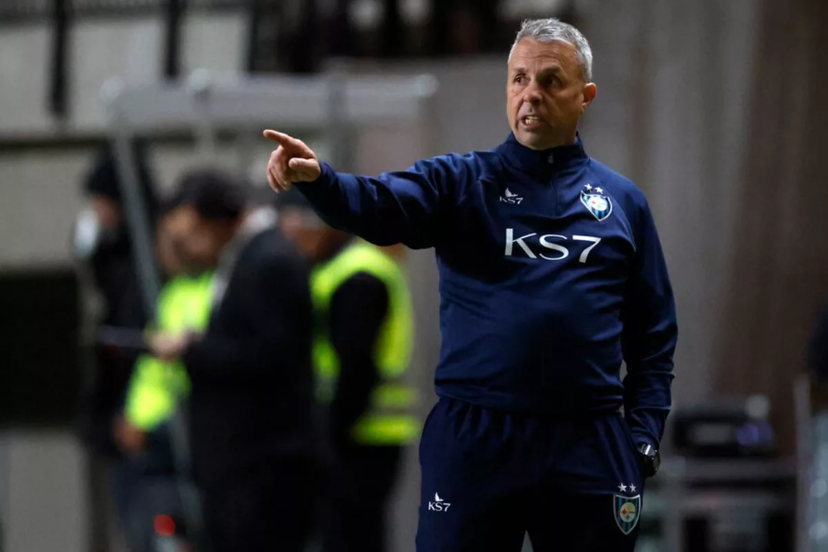 "No parece ser vendehumo": Ídolo azul aprueba la llegada de Gustavo Álvarez a Universidad de Chile