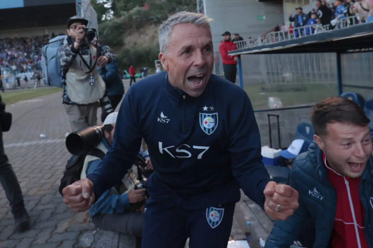 El trato al que llegaron Huachipato y la U por Gustavo Álvarez