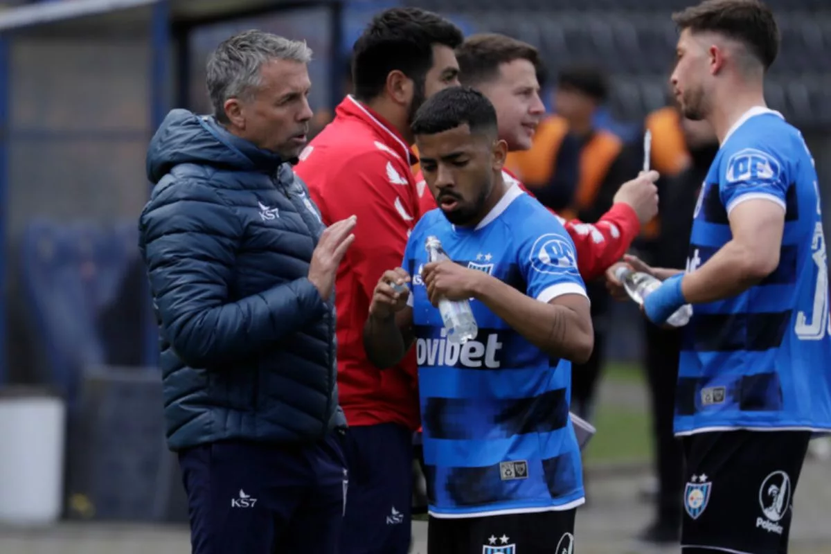 Da la receta: Exdirigido de Gustavo Álvarez avisa qué debe hacer la U y la dirigencia para que el DT triunfe en el club