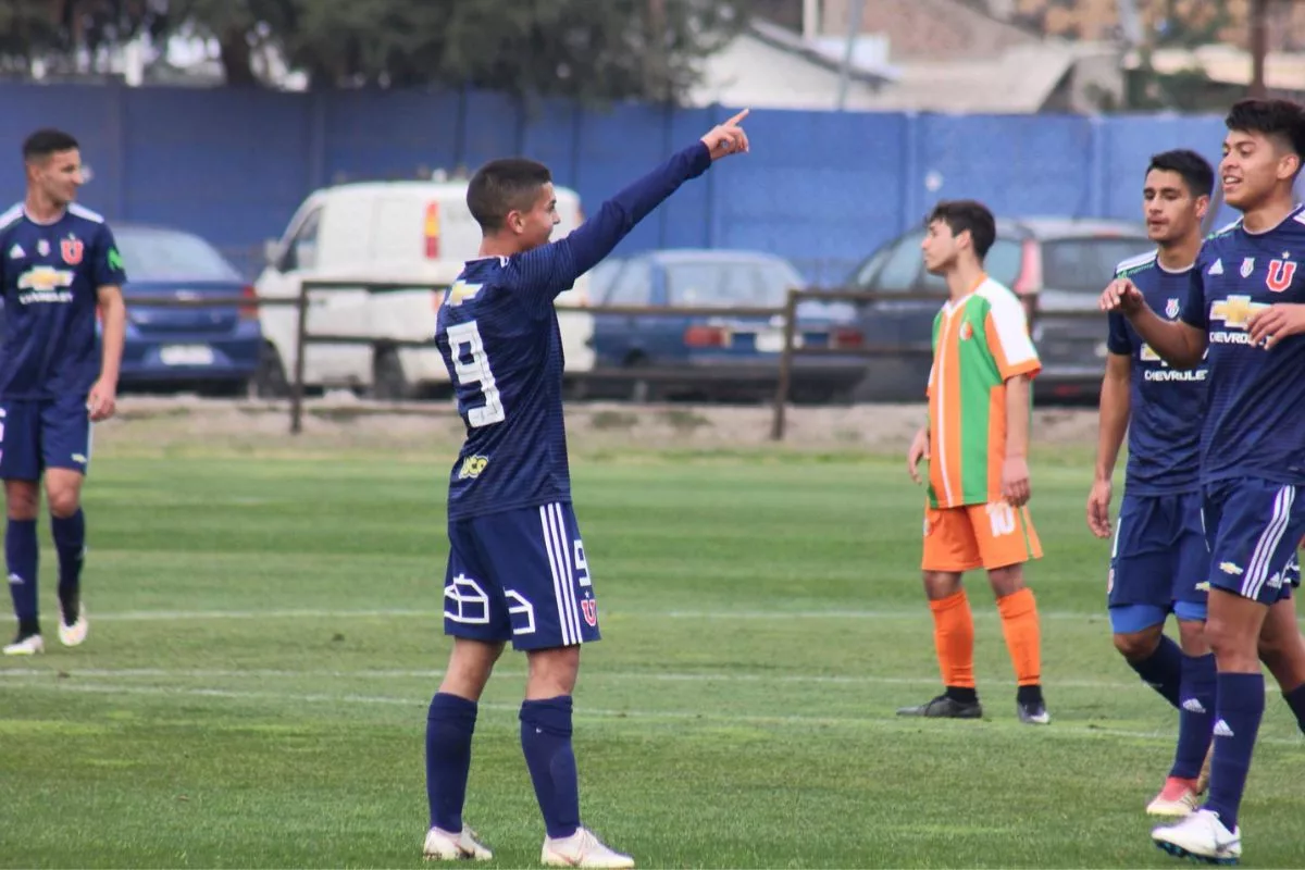 Posible reencuentro: Jugaron en la cantera, fueron compañeros en los Panamericanos y hoy podrían ser refuerzos de U. de Chile