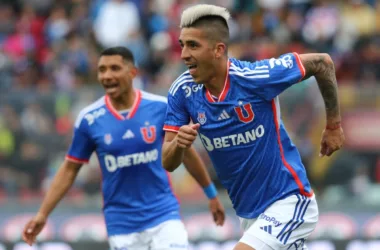 Logro desbloqueado: La gran noticia que comunicó el delantero de la U Leandro Fernández durante sus vacaciones