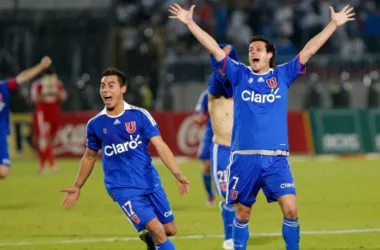 Le entrega responsabilidad: El directo recado de Diego Rivarola a Charles Aránguiz y Eduardo Vargas para un retorno a la U