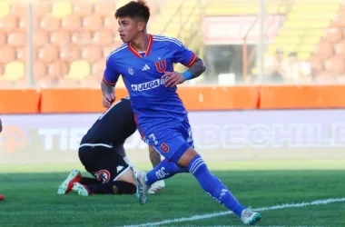 Con 3 refuerzos: la probable formación de la U para el Clásico Universitario ante la UC