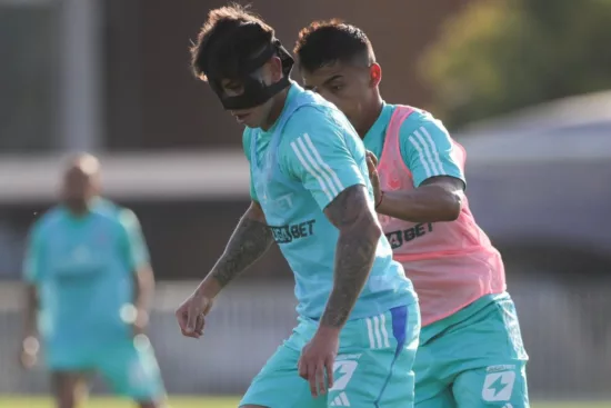 Recuperándose: Así está el rostro de Maxi Guerrero tras el fuerte golpe en el Clásico Universitario