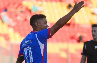 Nicolás Guerra se derrite por juvenil de la U: "Es un terrible jugador, lo hará muy bien"