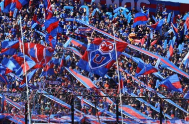 "Ahí sí se puede acusar un plan anti U": Cristián Caamaño plantea situación para evidenciar que discriminan a los hinchas azules