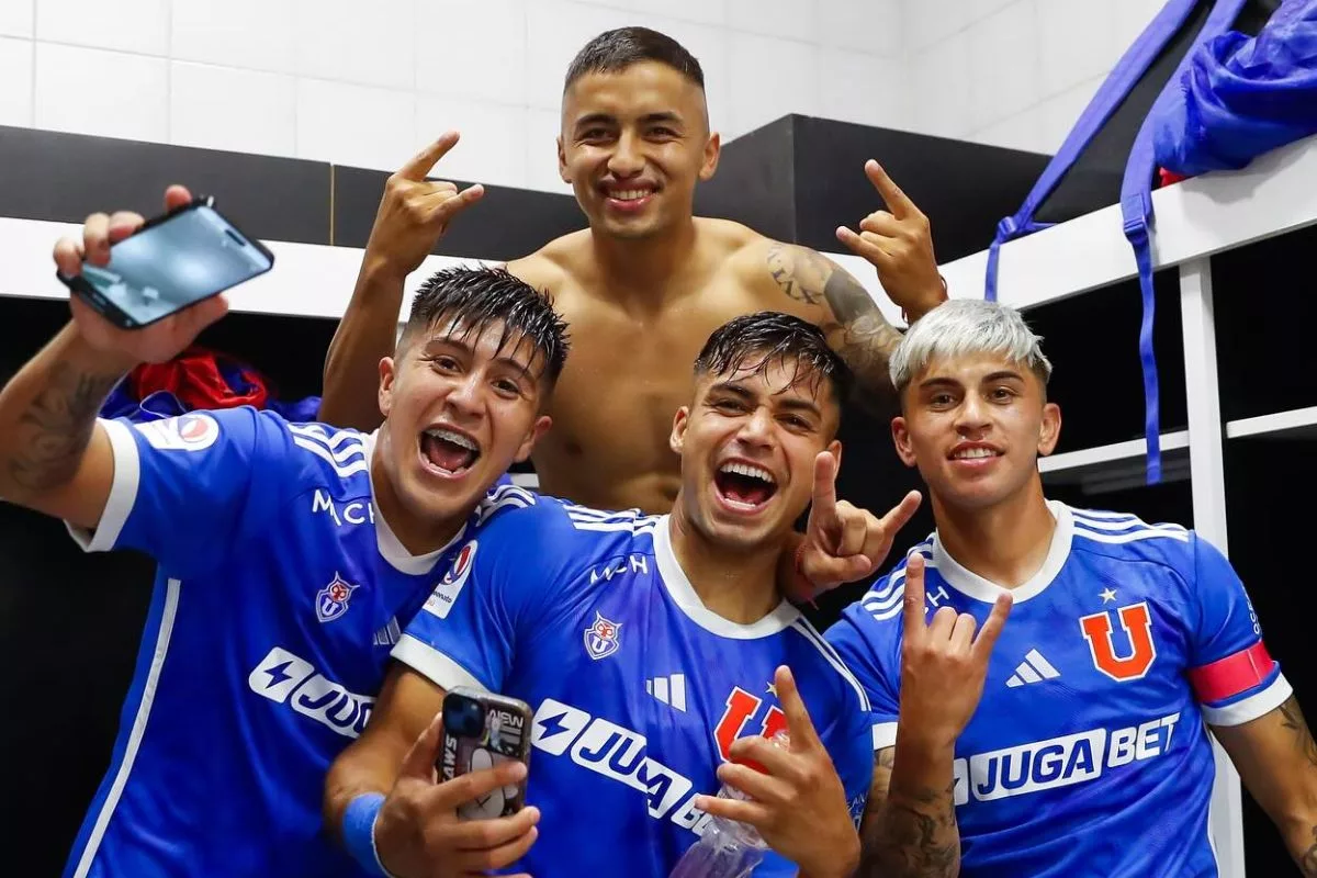 Es titular con Gustavo Álvarez: Aseguran que canterano de la U es observado desde el fútbol extranjero