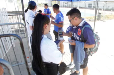 Para el choque contra Cobreloa: La excepcional medida de la Delegación Presidencial para vender entradas a los hinchas de la U