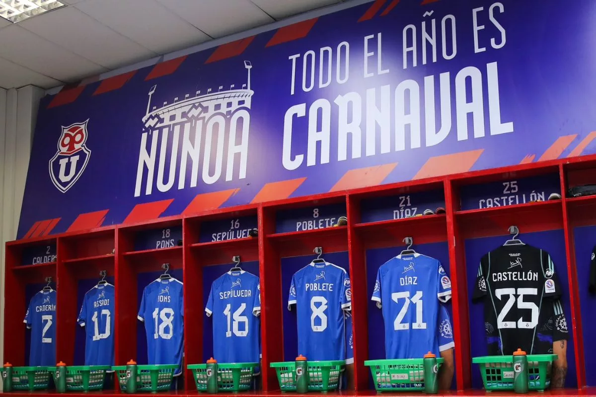 En el pecho y en la espalda: Los 2 detalles que tendrá la camiseta de la U para homenajear a Leonel Sánchez