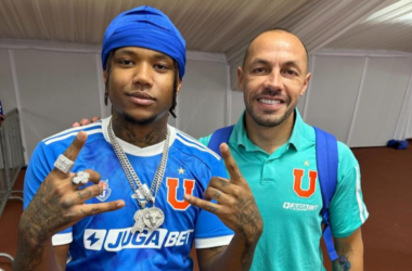 Polimá Westcoast confesó que estampó camiseta de la U con el número de su jugador favorito