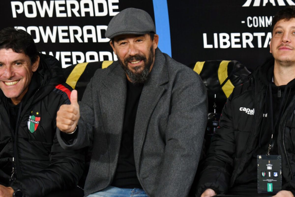 Vitamina Sánchez confesó que llamativo look fue en honor a querido extécnico de la U: "Era un pequeño homenaje"