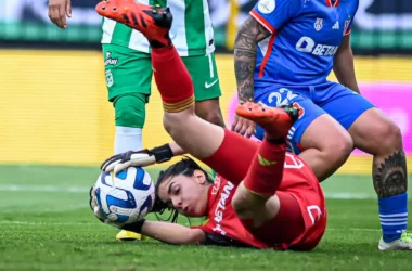 Conmebol posiciona tapada de Natalia Campos entre las mejores de la última Copa Libertadores