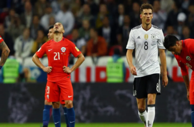 Primer plano a Marcelo Díaz tras su error frente a Alemania por la Copa Confederaciones 2017.