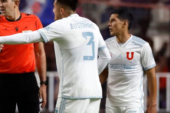 Israel Poblete contó desde cuando entrena como central: "Me acomoda la posición"