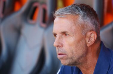 dolor de cabeza para Gustavo Álvarez Universidad de Chile Créditos de la foto Agencia Aton