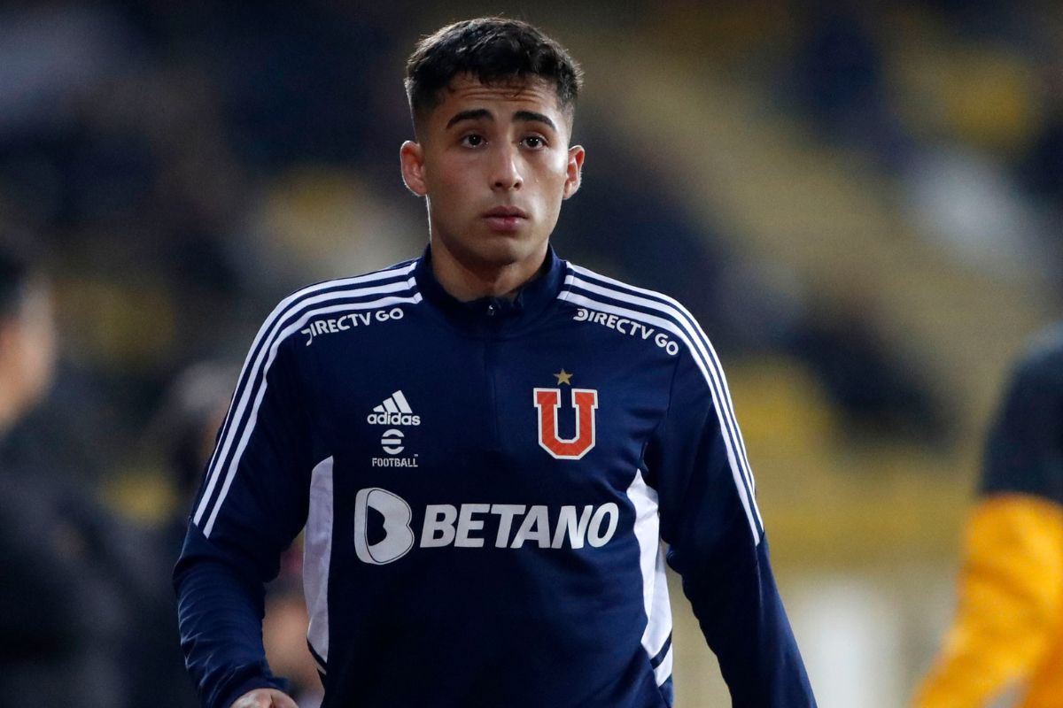 "Lamentablemente...": Johnny Herrera y su inesperada reacción tras ausencia de Lucas Assadi en partido contra la UC