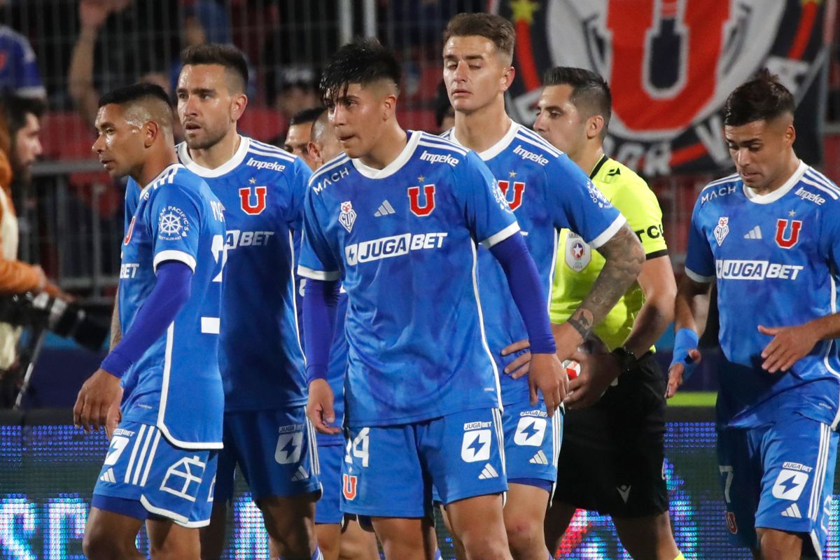 Vuelco total: Universidad de Chile pone en venta a un indiscutido tras negarse a renovar