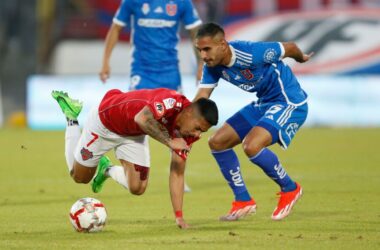 Con tres volantes: Así formará Universidad de Chile para enfrentar a Everton por el Campeonato Nacional